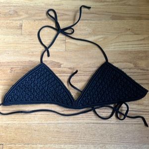Mikoh sz M crocheted top black good pre owned condition crocheted bikini